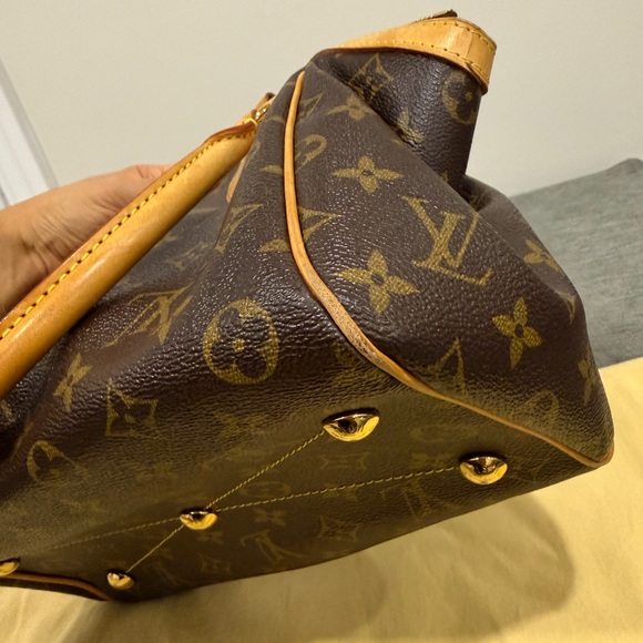 Louis Vuitton Tivoli PM - Picture 14 of 16